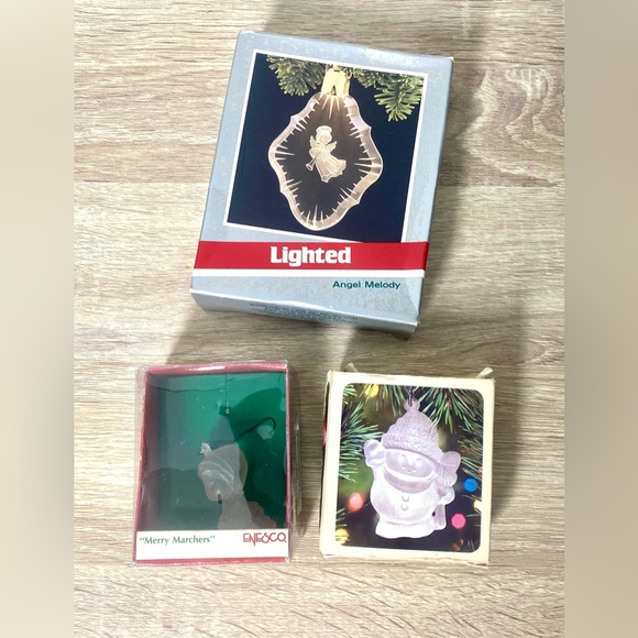 Set of 3 vintage Christmas ornaments and Xmas tree candle - Picture 2 of 5